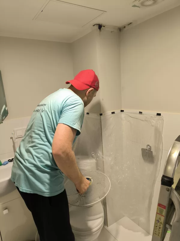 Sagatavošana ozonēšanai un pelējuma apstrādei (Dmitrijs)