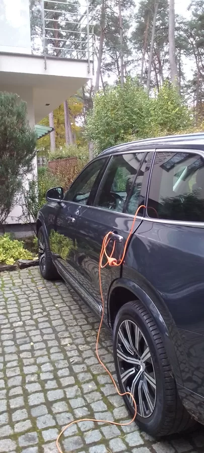 Auto salona ozonēšana ar vizīti pie klienta Rīgā, Jūrmalā un visā Latvijā.